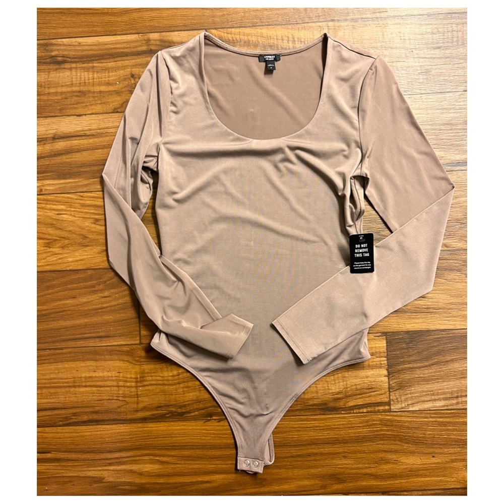 Express Size M Bodysuit, NEW with tags
